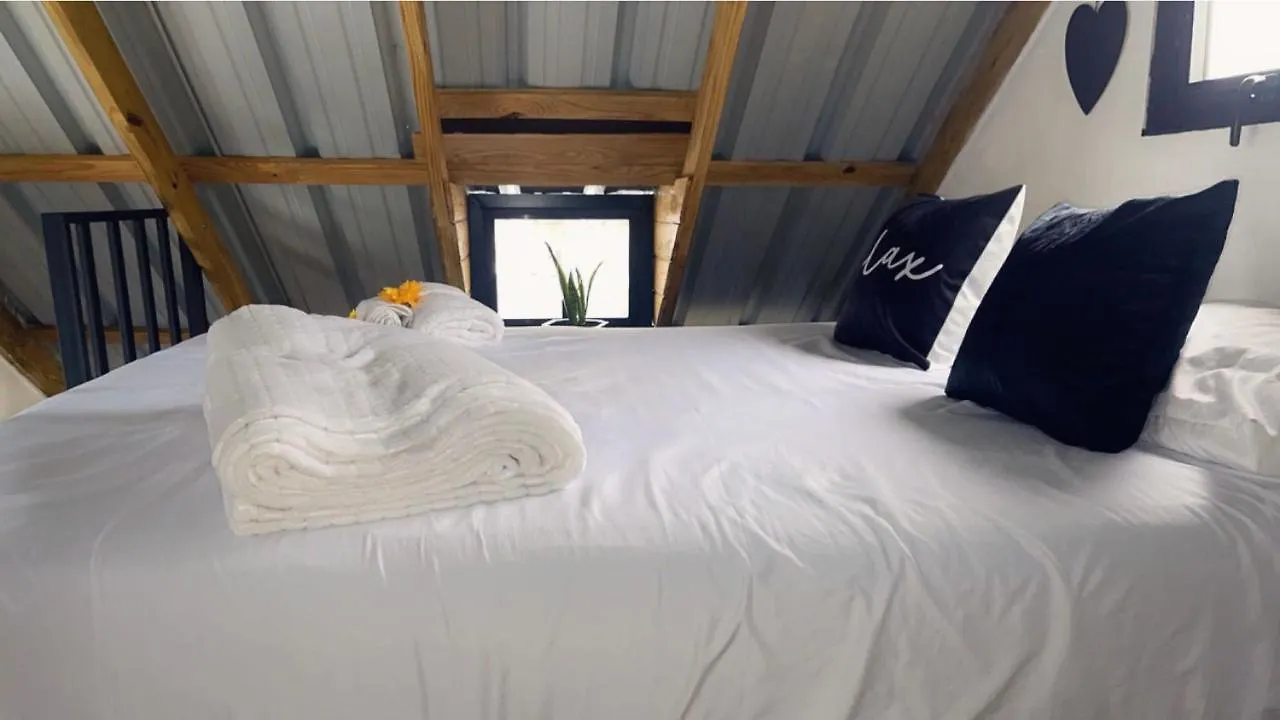 Lovely Tiny Studio Jarabacoa Apartment